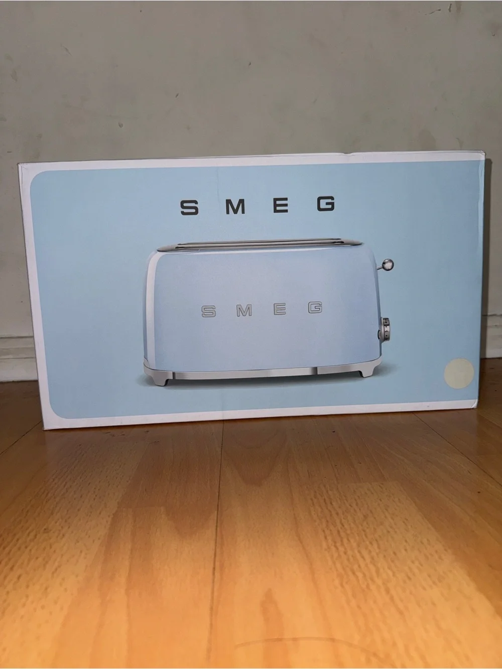 SMEG 4-Slice Toaster in Light Blue
